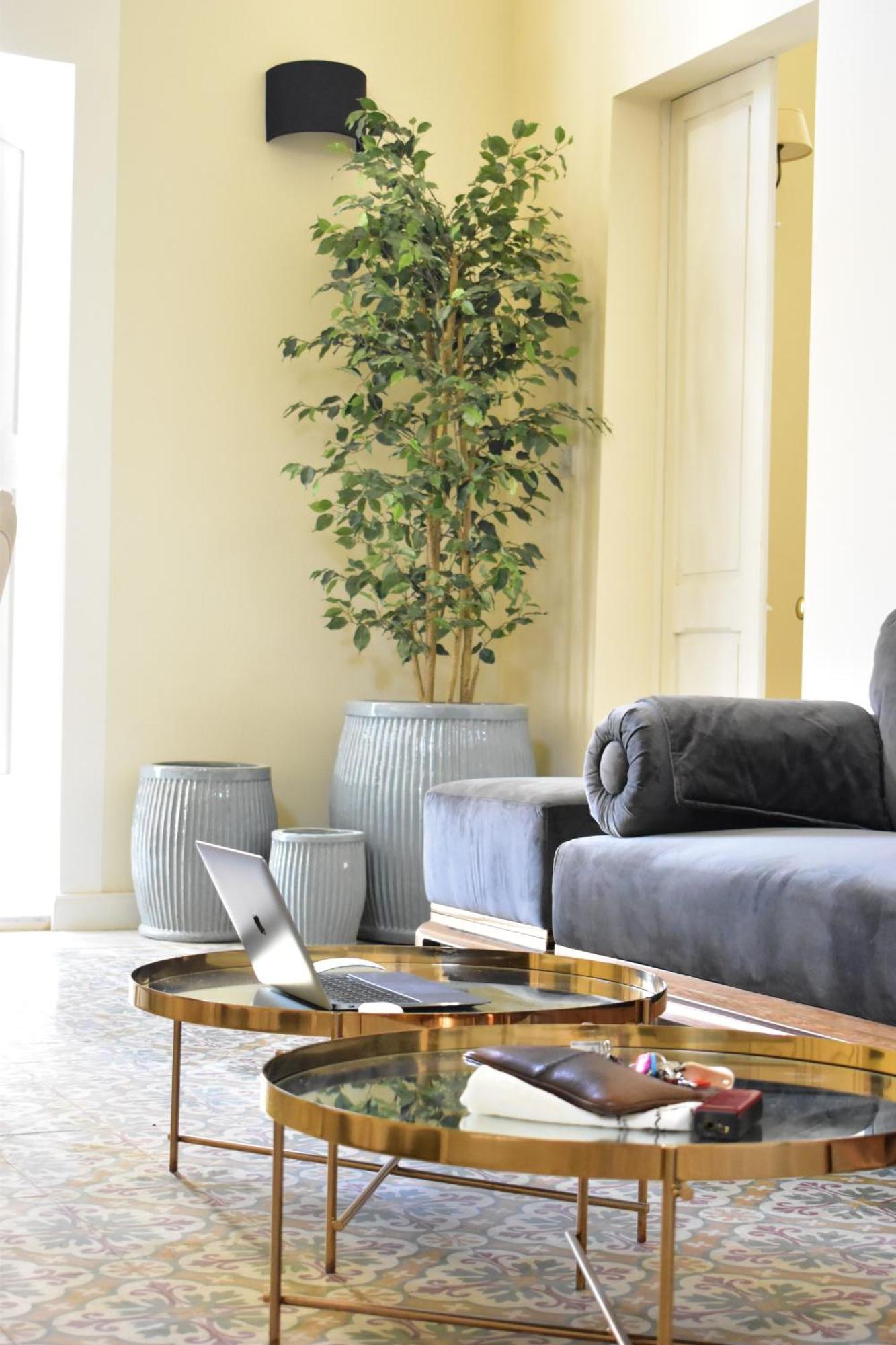 Grand Arcanum Apartment 2 - Comfortable And Elegant セングレア エクステリア 写真